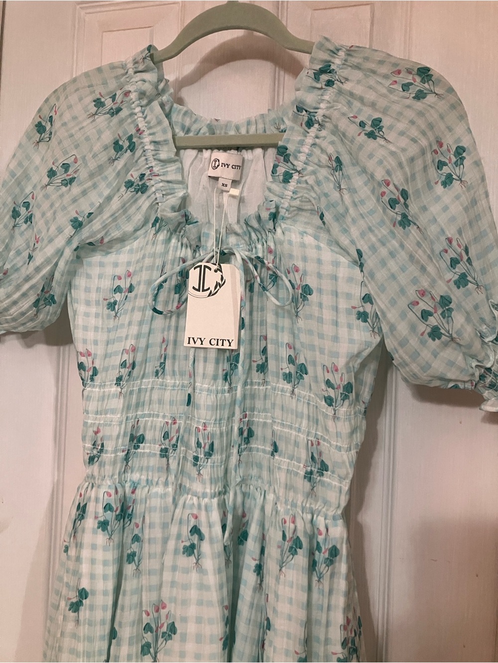 Ivy City Co Mint Floral Puff Sleeve Midi Dress - Picture 12 of 15